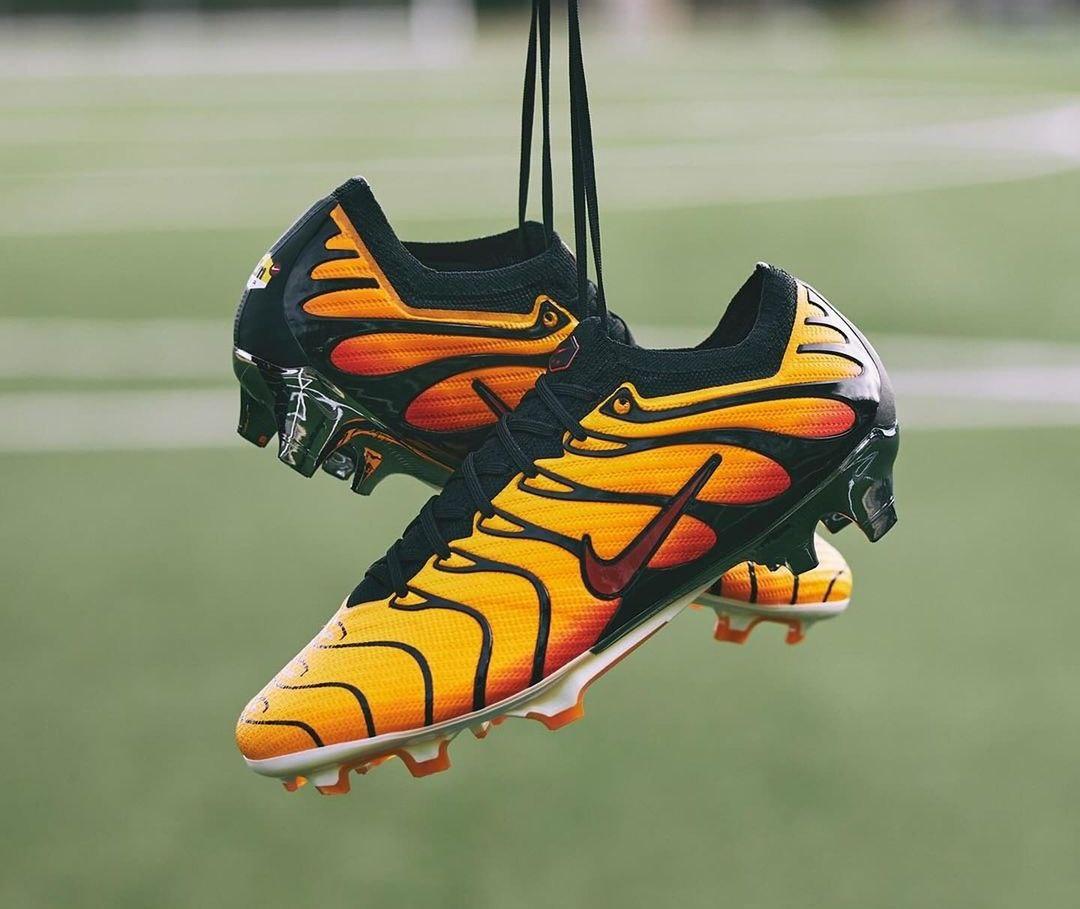 Дитячі Футбольні бутси Nike Air Zoom Mercurial Vapor XV X Air Max Plus Elite FG Sheva B0041Д
