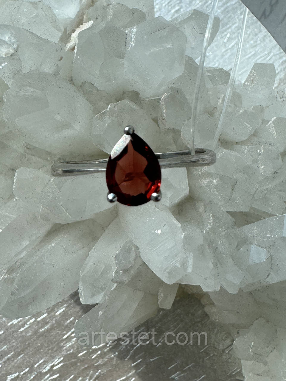 Кільце зі срібла з гранатом 17.5р, фото 1