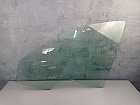 Переднє ліве бічне скло SKODA OCTAVIA A5