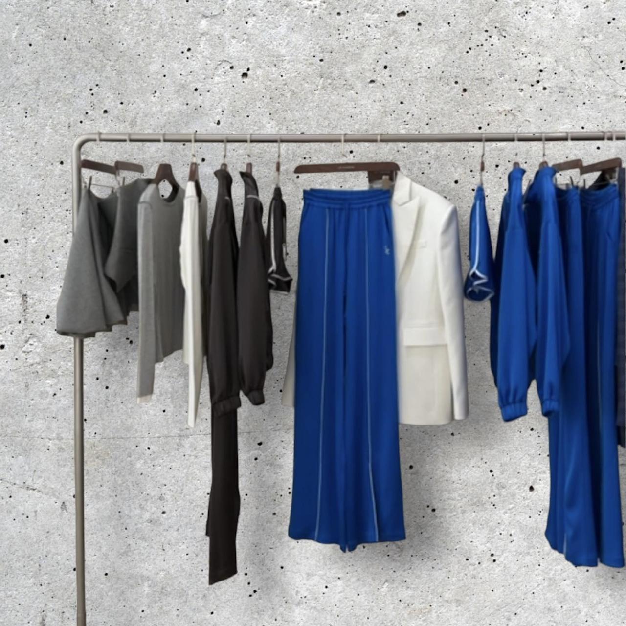 Стійка для одягу в магазин, фото 1