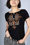 Чорна жіноча вишита футболка на кожен день у патріотичному стилі «Елегія (коричнева вишивка)», фото 3