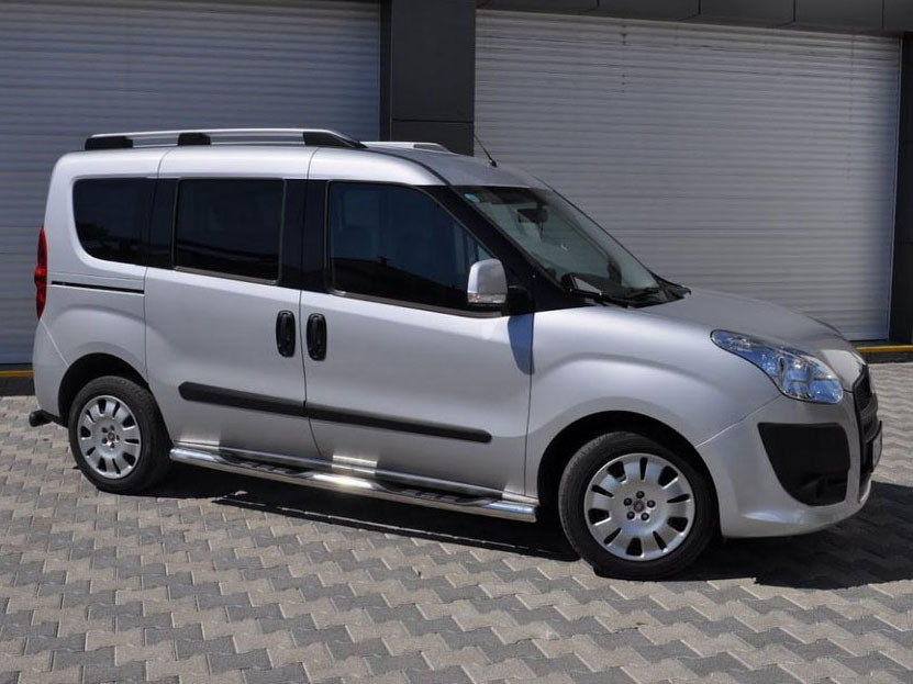 Бічні труби (2 шт., нерж.) 70мм, Стандартна база для Fiat Doblo II 2010-2022 рр