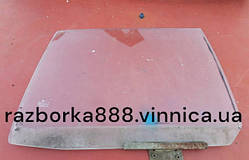 Скло заднє праве М 2141 б у.