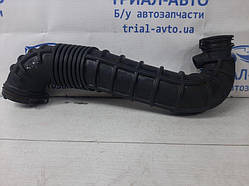 Патрубок повітряного фільтра Ssangyong Korando C200 2.0 DIESEL D20DTF 2010 (б/в)
