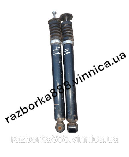 Пара амортизаторів М 2141 б в.