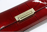 Гаманець жіночий шкіряний лаковий з тисненням під крокодила (червоний), фото 4
