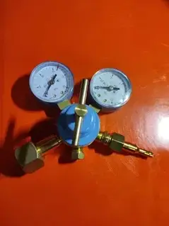 Редуктор кисневий БКО-50-5 (25 МПа)