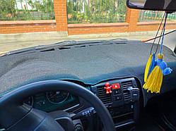 Накидка на панель приладів HYUNDAI Getz 1 пок. 2002-2011 Чохол/накидка на торпеду авто Хюндай Гетц