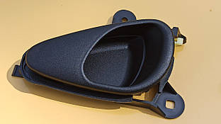 Ручка дверей Ваз 2123 внутрішня ліва