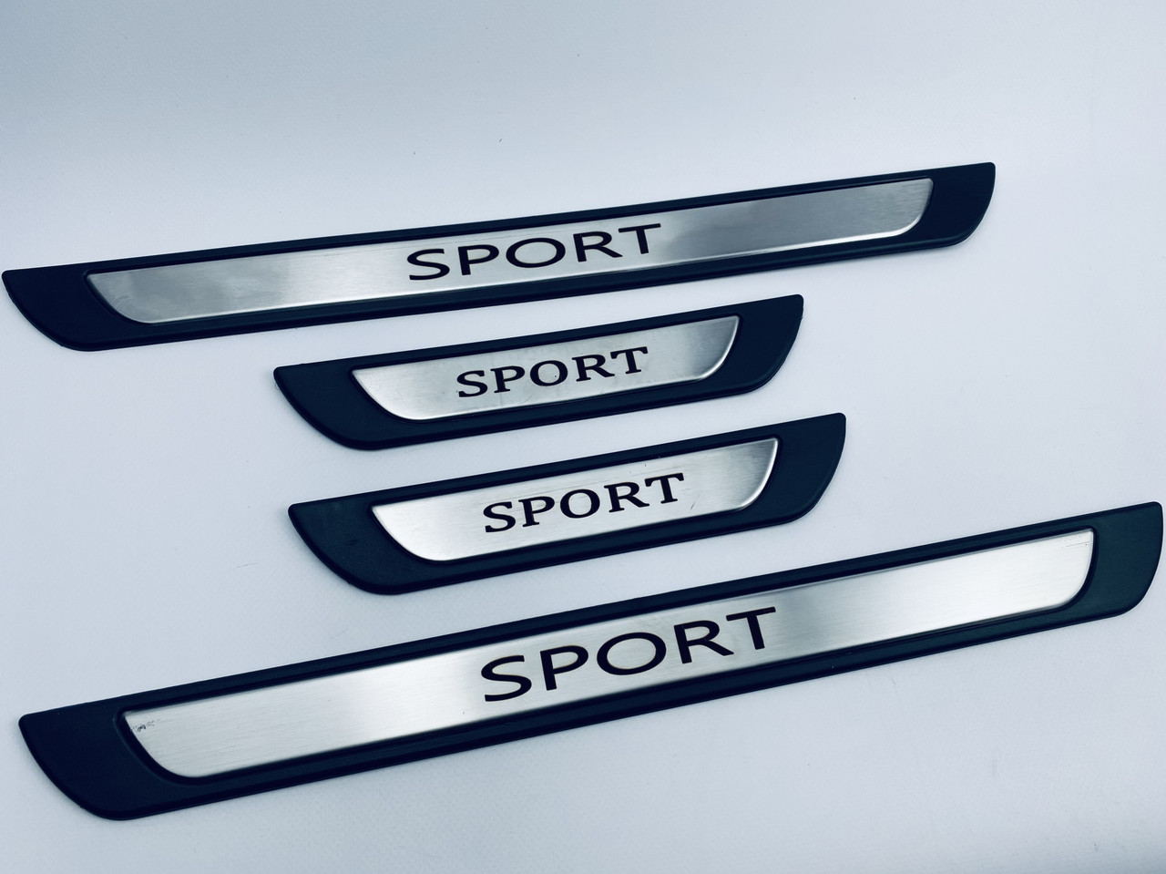 Універсальні накладки на пороги SPORT для BMW X6 G06 2019+ (хром-пласт) TAN24