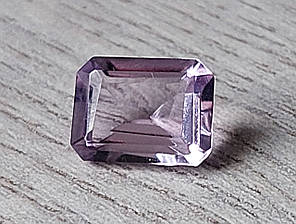 Аметист 1.7 Ct  8.87 х 6.8 х 4 мм
