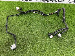 Дріт кришки багажника Toyota Land Cruiser 200 (б/у)