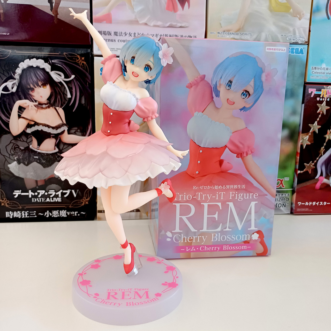 Аніме фігурка Re:Zero Рем Вишнева квітка (FuRyu)