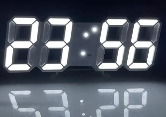 Годинник електронний світлодіодні настільний білий з підсвічуванням CLC-1204