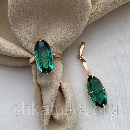 Комплект золотий каблучка та підвіска із зеленим кварцом 9.54, фото 1