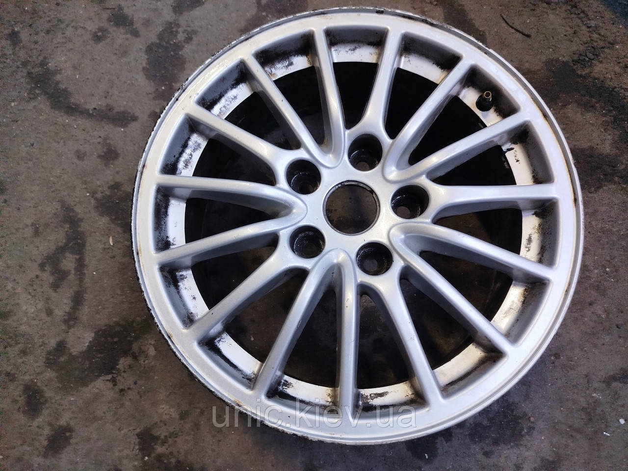 Диск легкосплавний литий R 16 Renault Megane 3 / Scenic 3 / Duster / Laguna 3 б/в