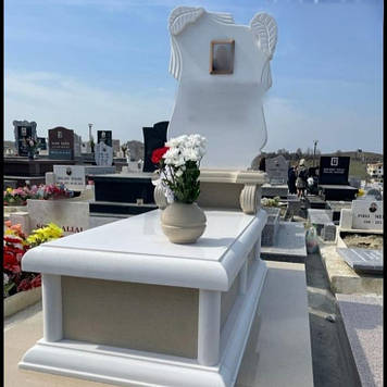 Мармурові пам’ятники Вибір Гідності та Естетики 1400*2400