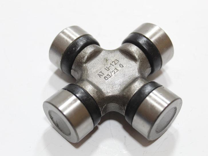 Хрестовина кардана ВАЗ 2121 Нива з маслянкою (турецький кардан) 2123-2202025 AT U-123, фото 1