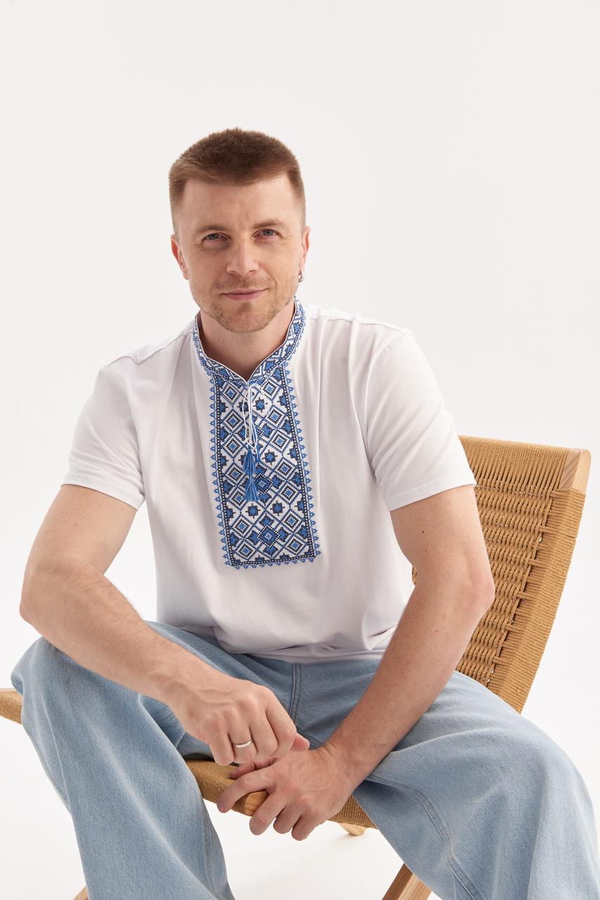 Вишивка на футболках для чоловіків "Зоряне сяйво"