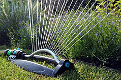 Осцилювальний дощівник для поливання Presto-PS Maestro (7822)