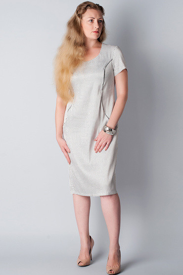 Жіноче плаття в горох