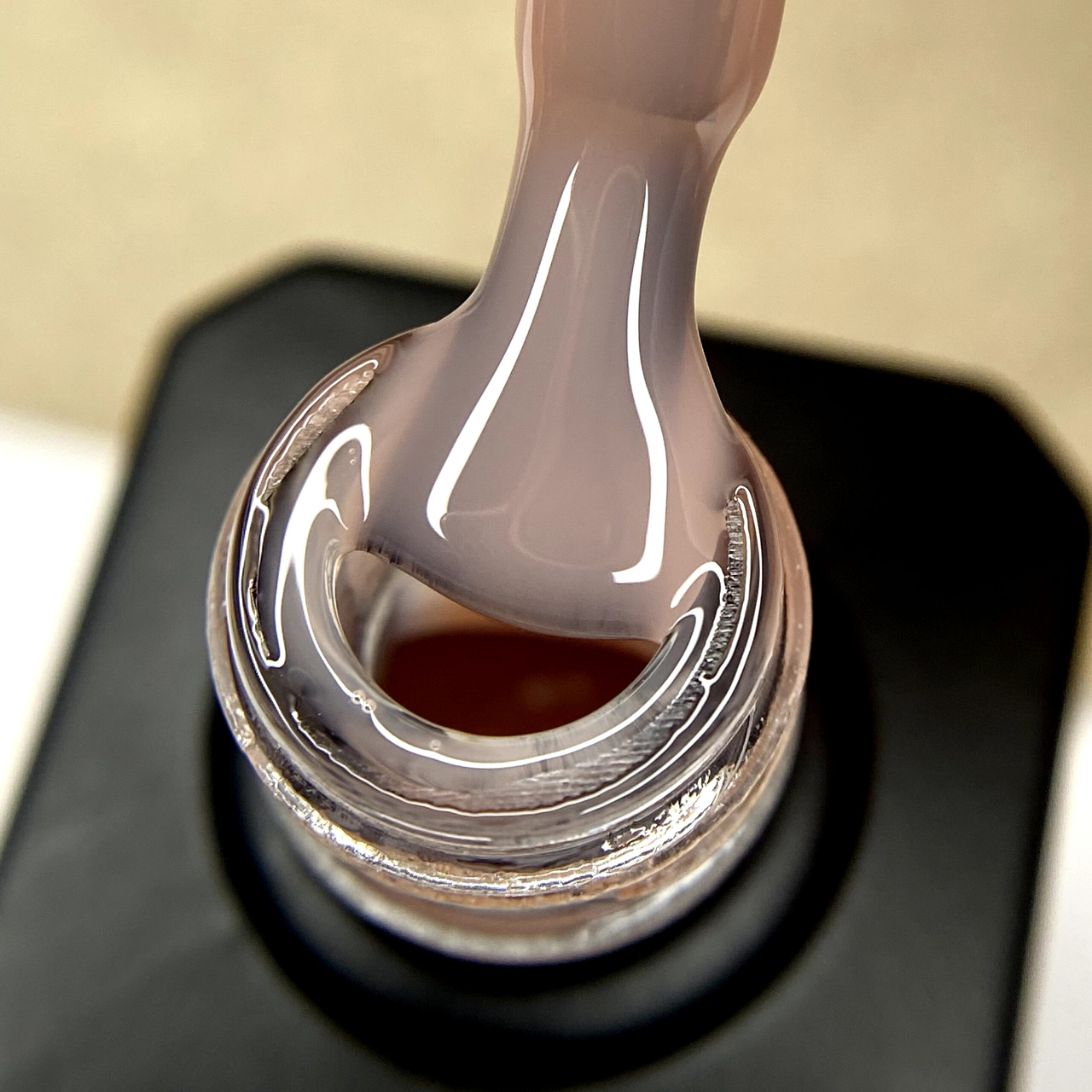 Камуфлюючий топ без липкої кулі Nika Zemlyanikina Nude 05, 15 мл, фото 1