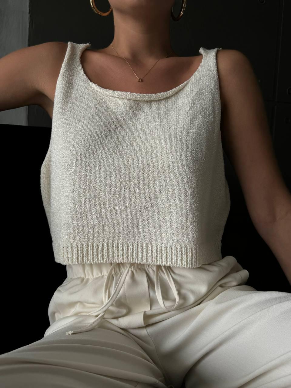 Жіночий однотонний топ об'ємного в'язання на широких бретелях (р. 42-46) 77171258, фото 1