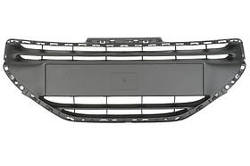 Решітка радіатора Peugeot 208 12-16 смуги, без молдинга (Тайвань). 9808676480