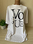 Футболка літня жіноча з написом VOGUE, пряма, оверсайз 50-60, фото 2