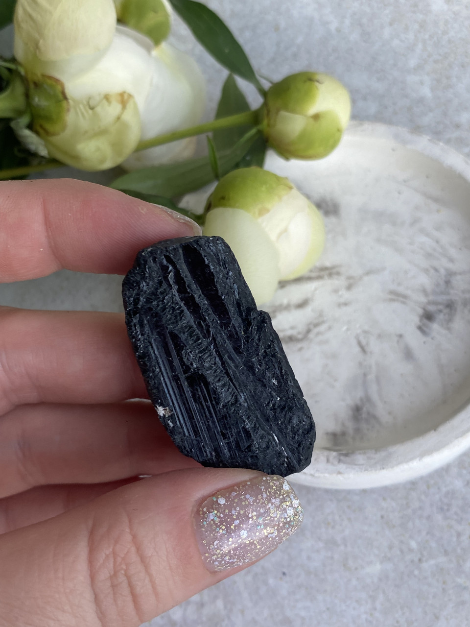 Шерл необроблений натуральний 19*22*42 мм камінь чорний турмалін., фото 1