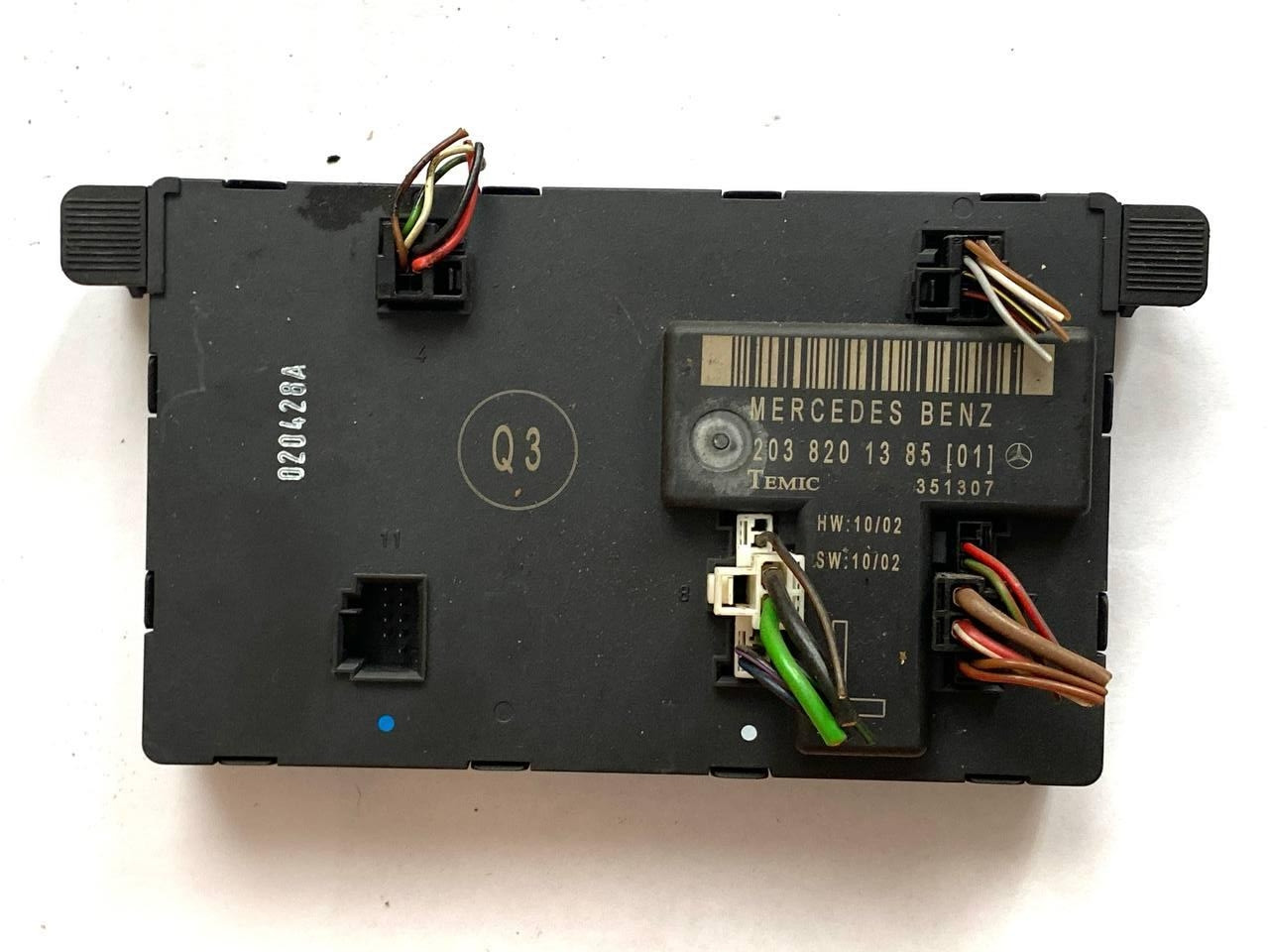 Електронний блок запобіжників Mercedes Temic 203 820 13 85 / 2038201385 / 351 307 / 351307