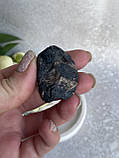 Шерл необроблений натуральний 32*26*21 мм камінь чорний турмалін., фото 2