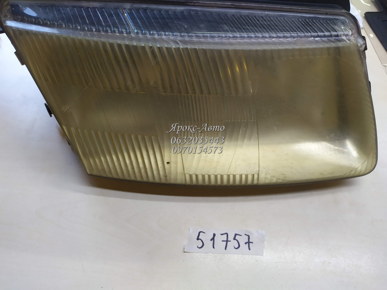 Фара права Volkswagen Passat B5 000051757, фото 1
