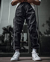 Чоловічі спортивні штани Nike