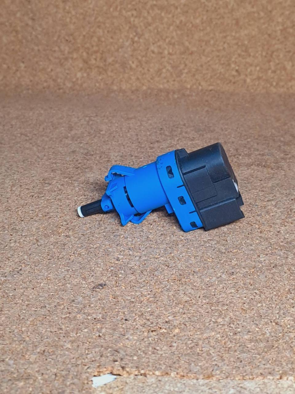 Датчик стоп-сигналу Грейт Вол Волекс С30 Great Wall Voleex C30, фото 1