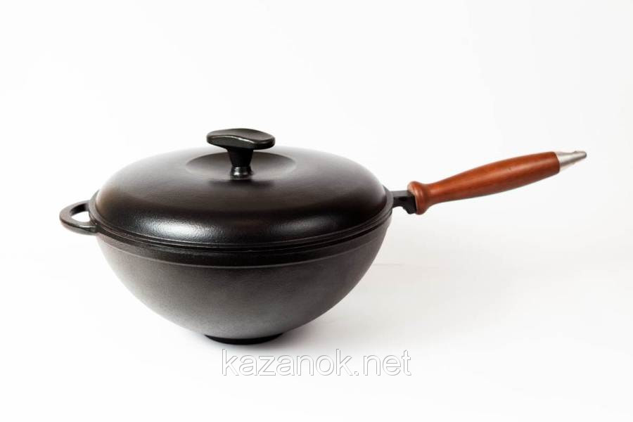 Каструля чавунна WOK з дерев'яною ручкою, емальована з кришкою. Об'єм 3,5 літрів. Чорно-матова.