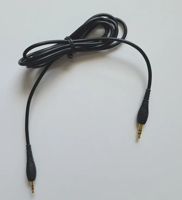 Кабель провод Sennheiser Momentum 4 Wireless, фото 1