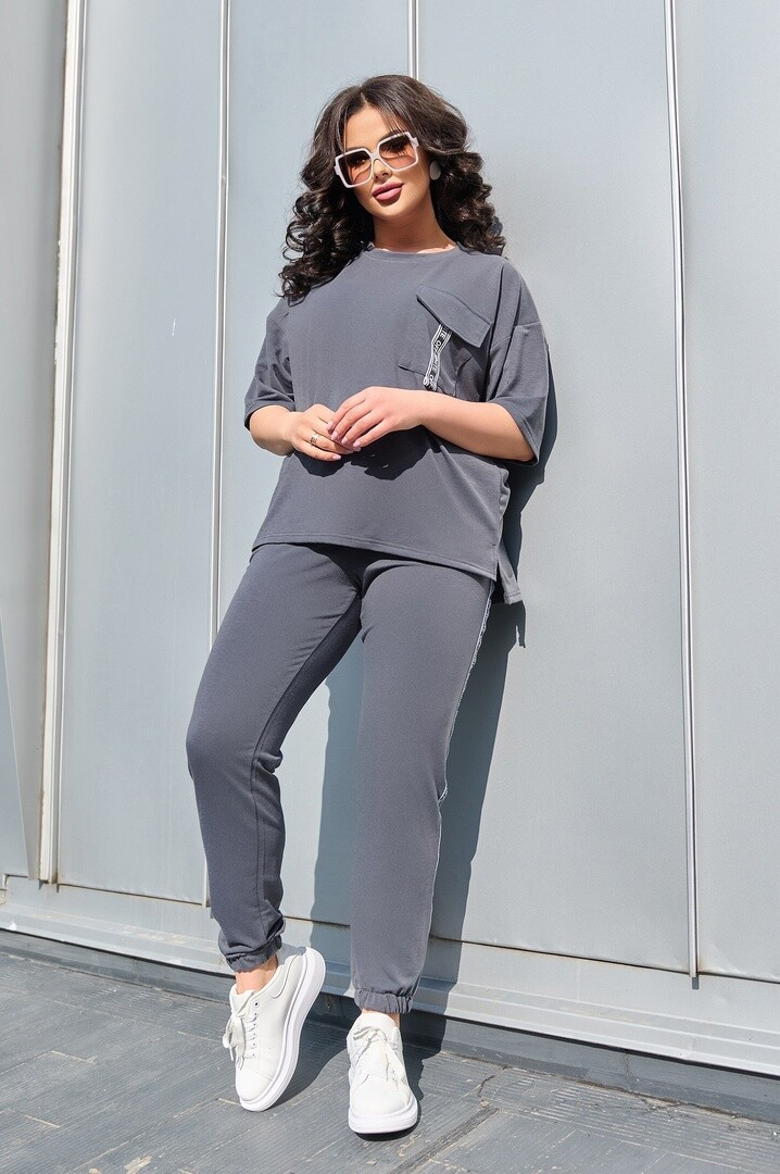 Стильний жіночий костюм, тканина "Трикотаж" розмір 66