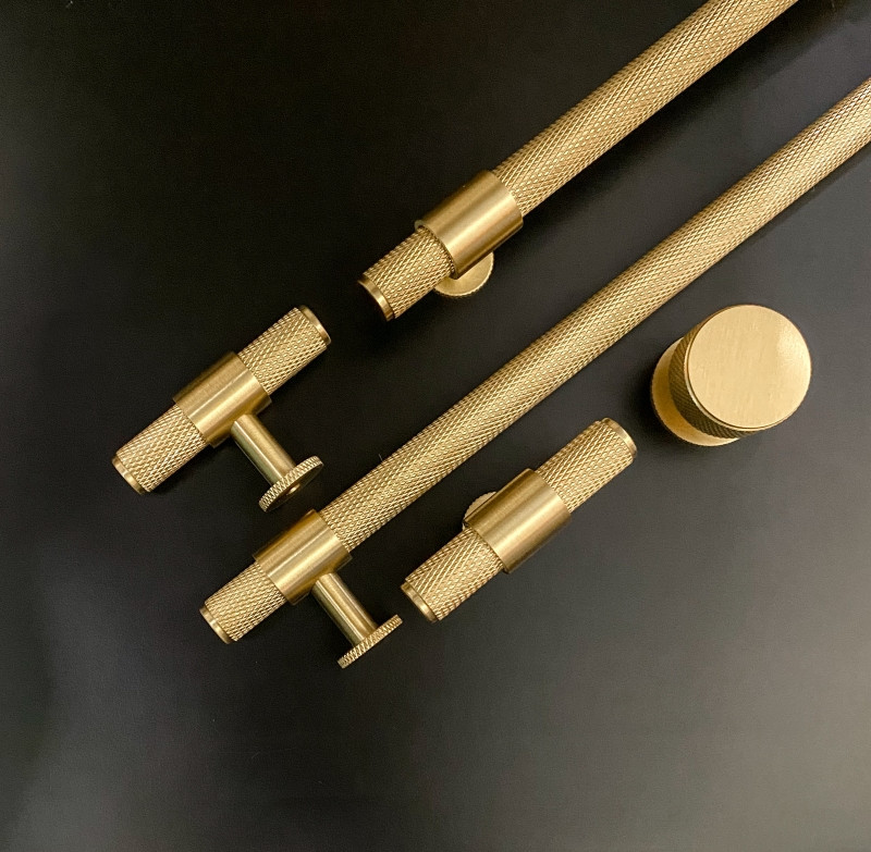 Ручка-кнопка Golden Artisan модерн RT-LYJGH-58-00 BRASS GOLD латунь