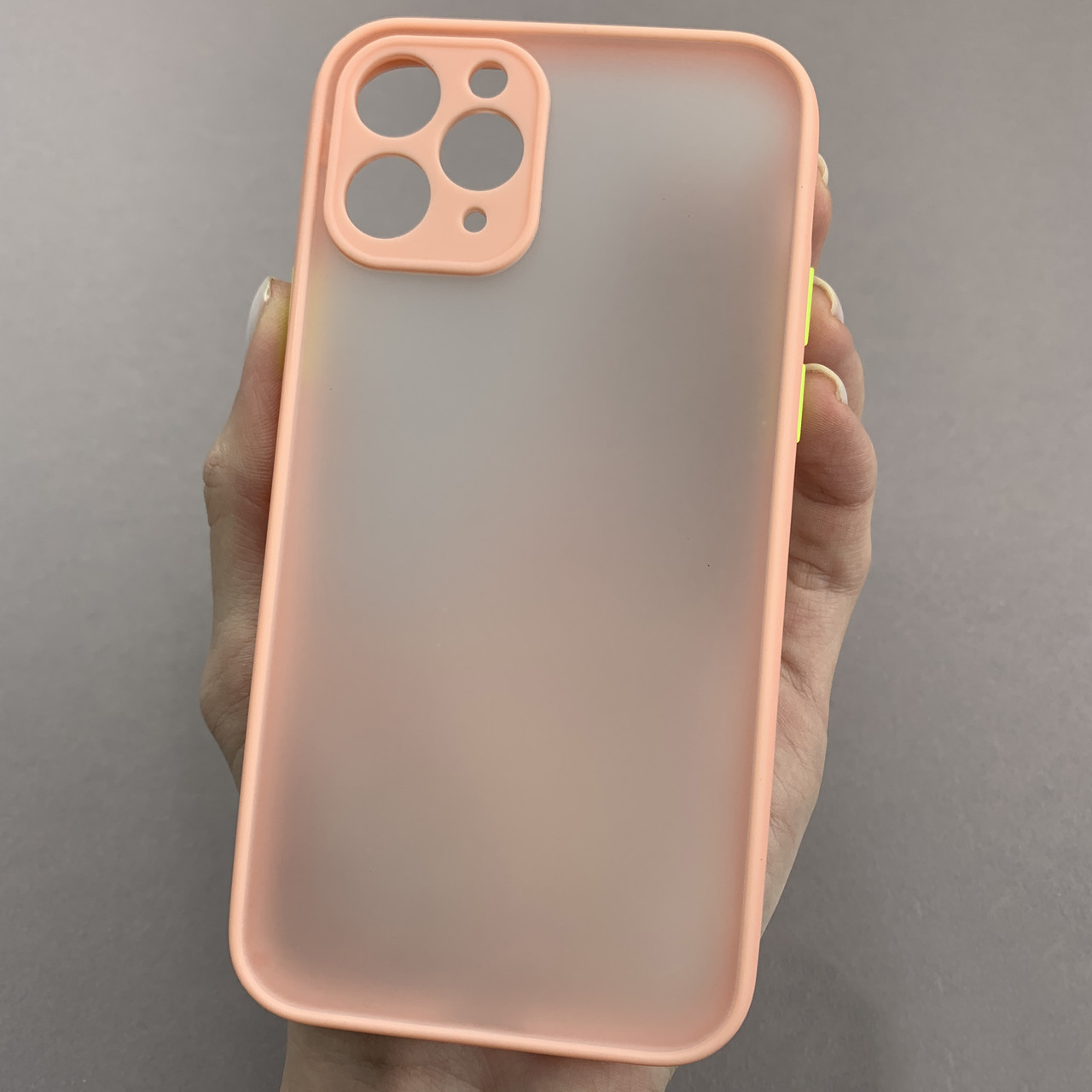 Чохол для Apple iPhone 11 Pro чохол із захистом для камери матовий на айфон 11 про персиковий tcb