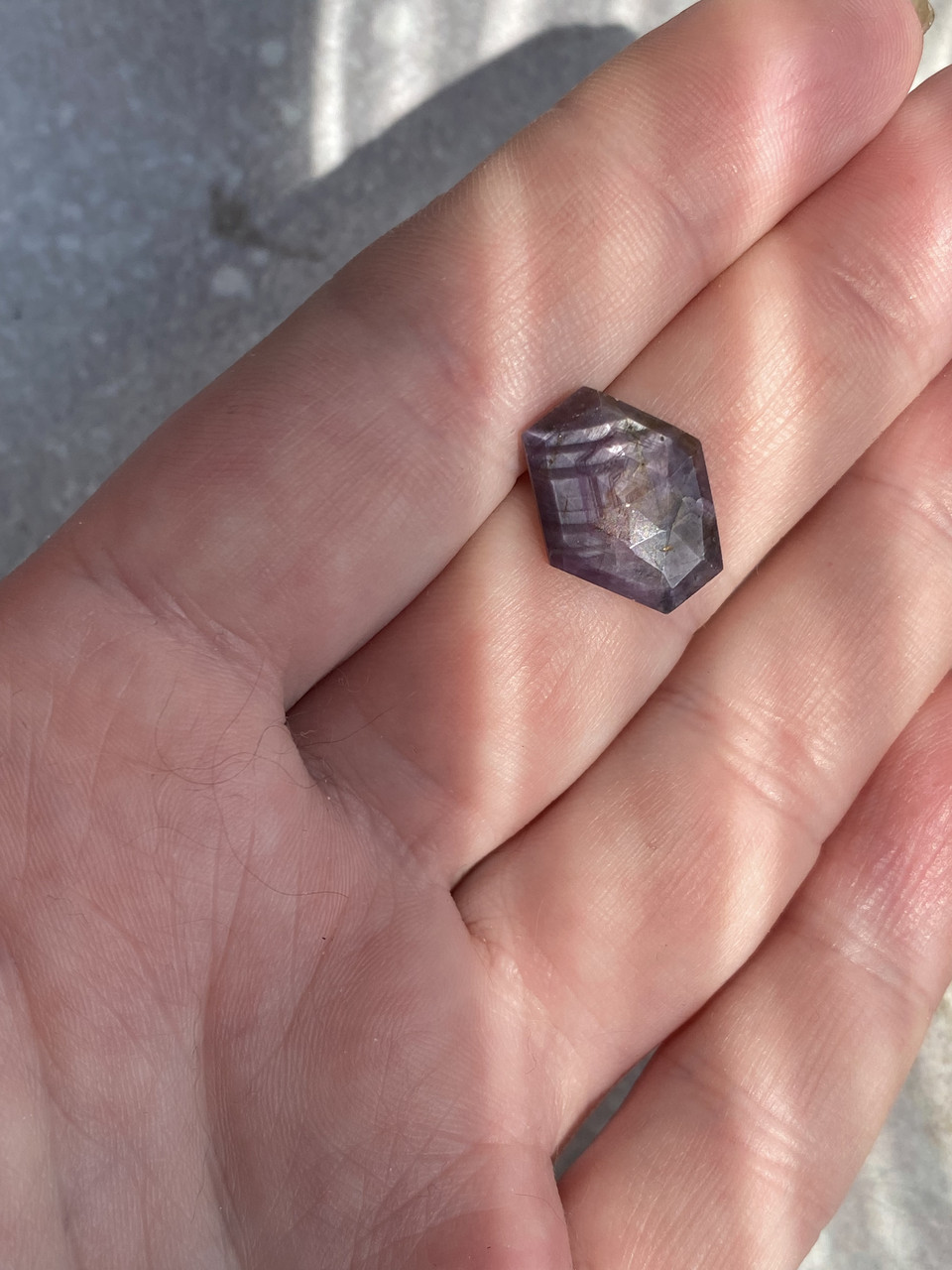 Кабошон натуральний рожевий сапфір камінь сапфір рожевий . Розмір 15*12*3,5 мм. Індія., фото 1