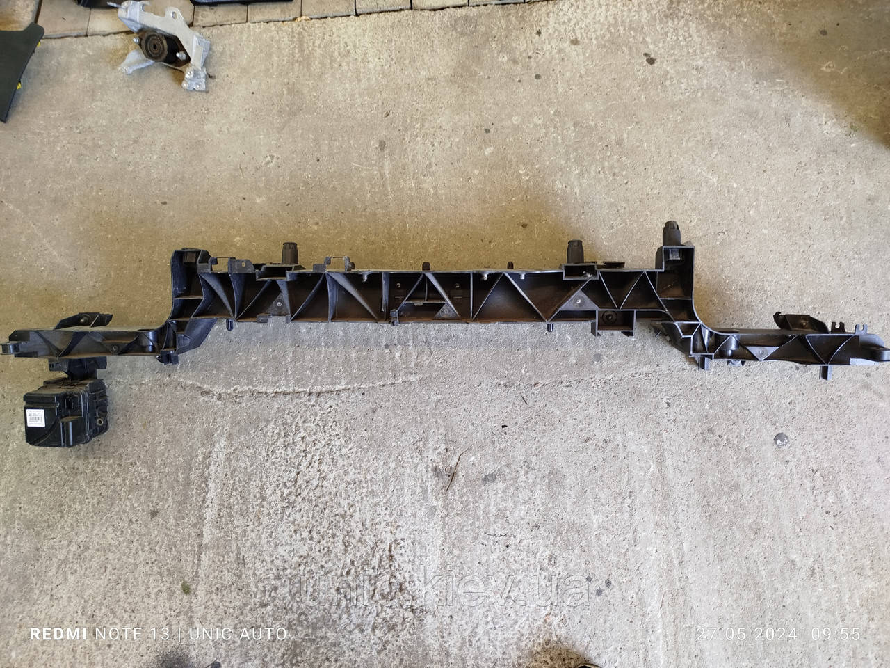 Передня панель Renault Zoe б/в 752108751R / 2216165X, фото 1