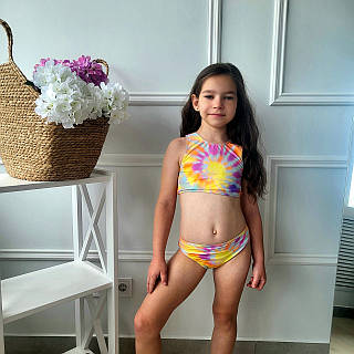 девочки в плавках" Детский раздельный купальник для девочки спортивный топ и классические плавки (ID#2240020014), цена: 396 ₴, купить на Prom.ua