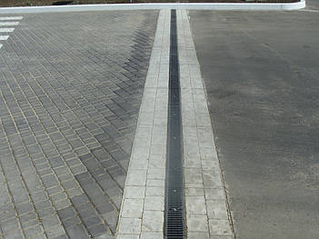 монтаж линейного водоотвода и систем очистки сточных вод 1