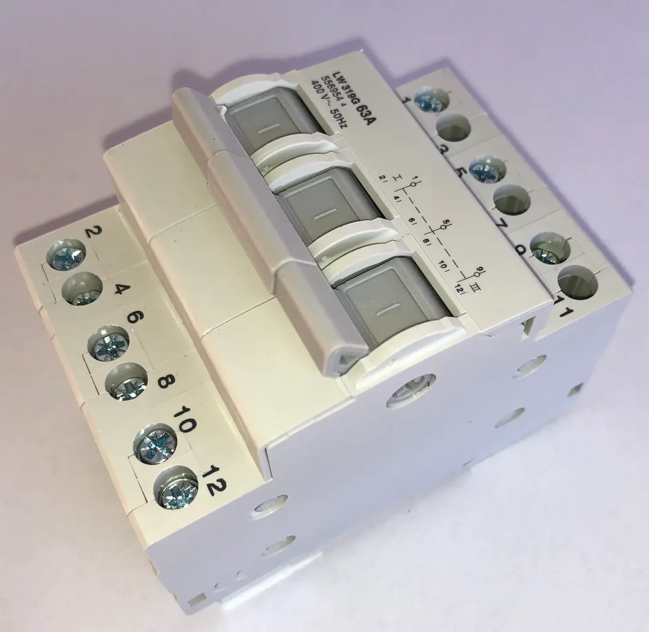 Перемикач навантаження 3P 63A 400V (Пакетник)