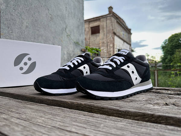 Saucony jazz black and white sale