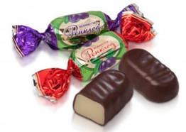 Шоколадні цукерки з начинкою із сливи Ренклод 250 грамів | ХБФ