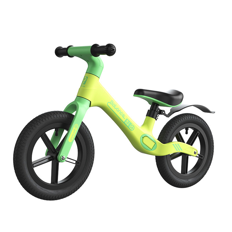 Дитячий біговел Balance з надувними колесами 12 дюймів Green | Зелений