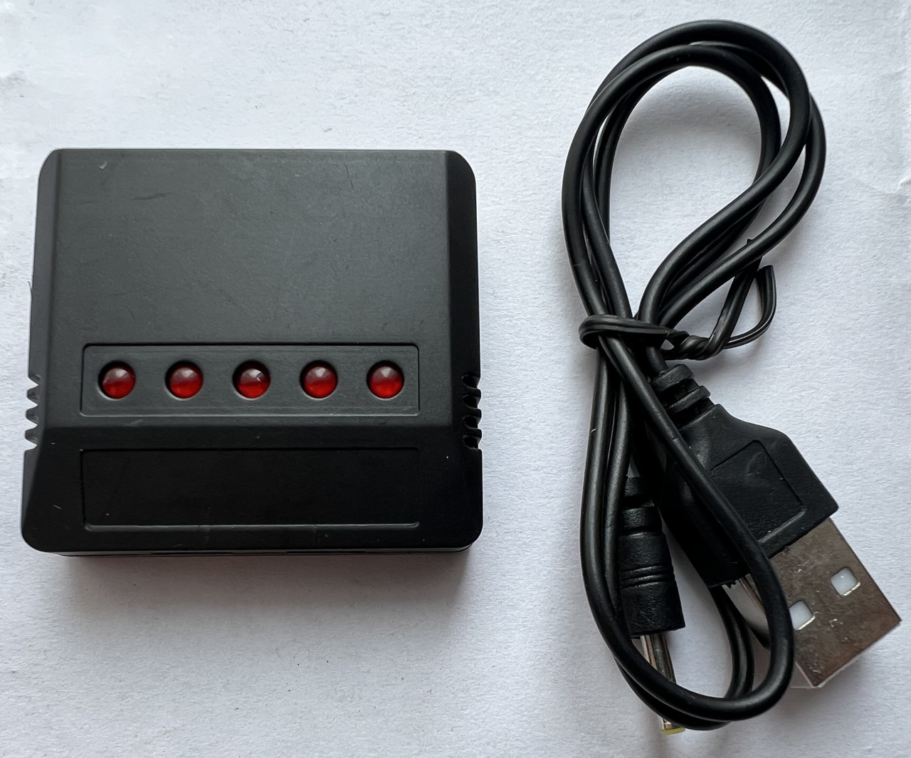 Зарядний пристрій Lipo 3.7V 1S 5 портів MicroUSB