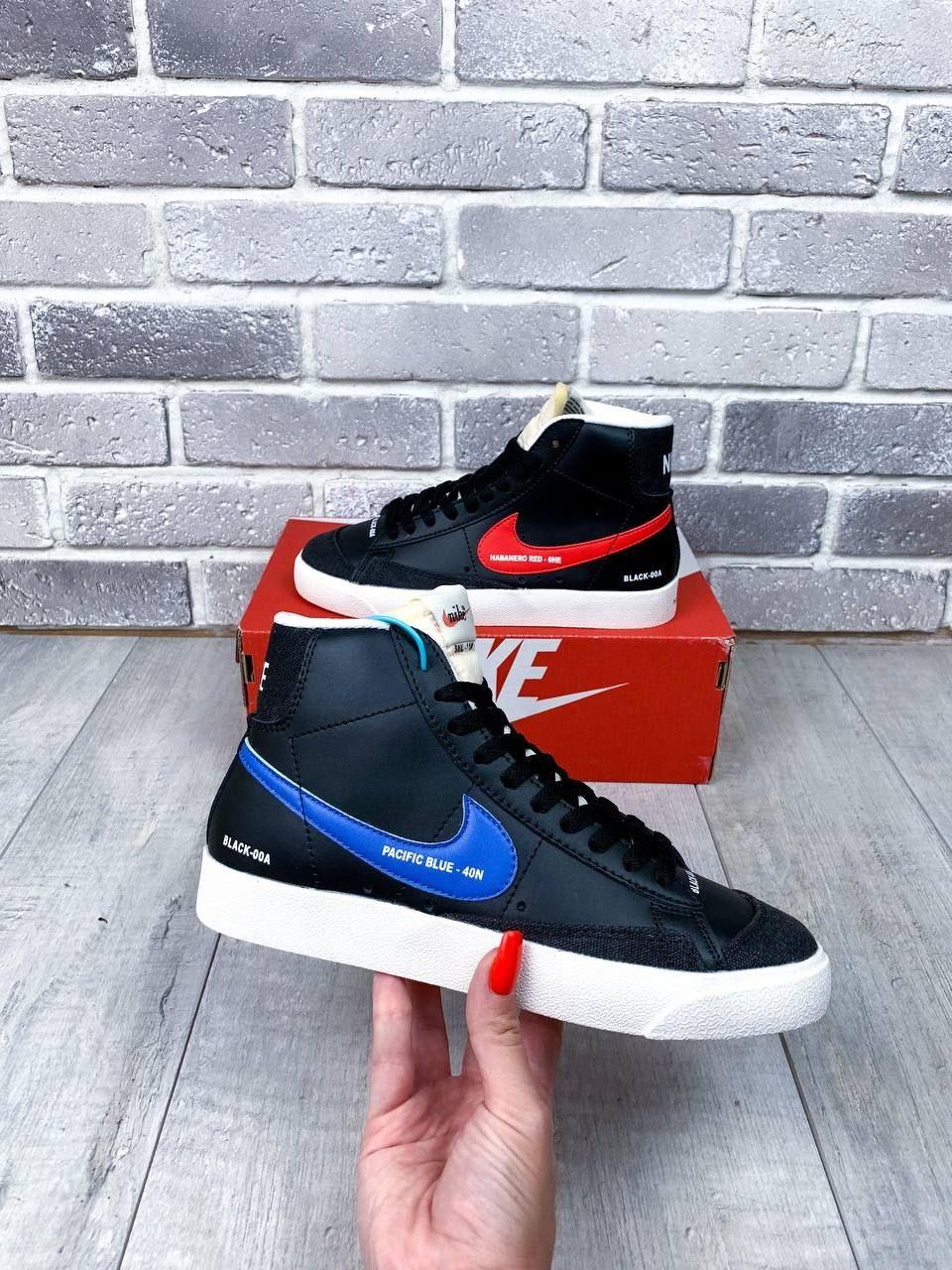 Чоловічі Кросівки Nike Blazer High 77 Color Code Black / Найк Блейзер 77 Колор Код Чорні з Синім та Червоним
